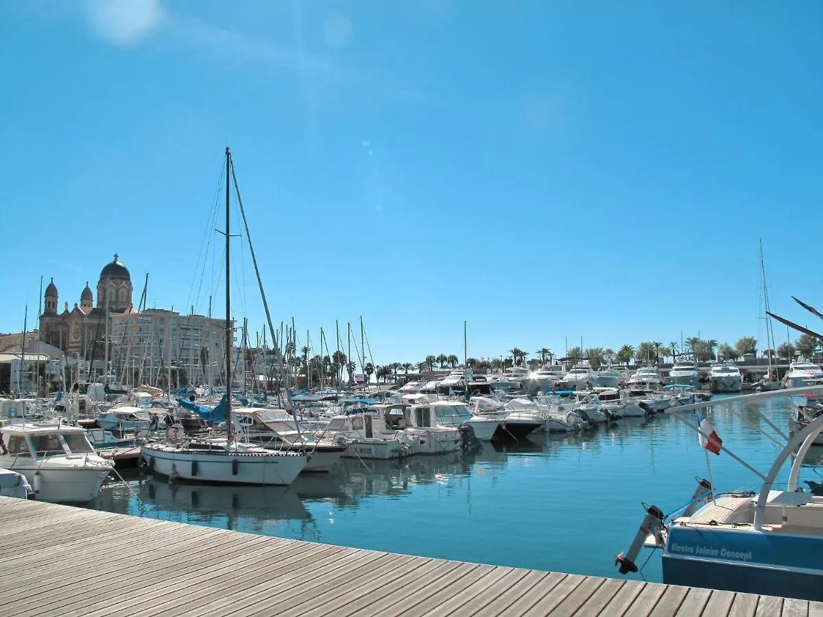 Apartment Grace By Interhome Saint-Raphael  France